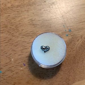 Origami Owl “Amor” Charm